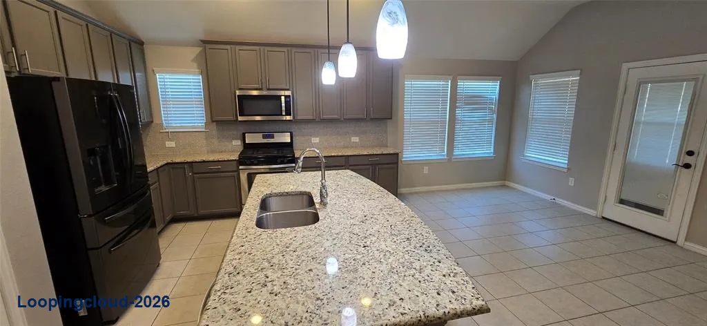 Spacious 4-Bedroom Family Home for Sale in Coveted Mansfield ISD – Mansfield, TX