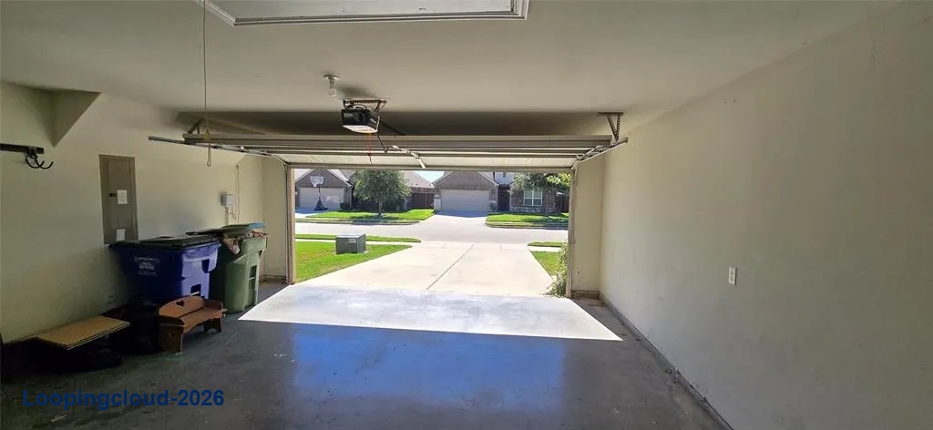 Spacious 4-Bedroom Family Home for Sale in Coveted Mansfield ISD – Mansfield, TX