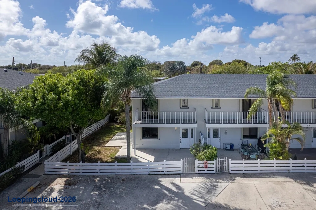Key West-Style Corner Townhome in Mango Villas | Lantana, FL