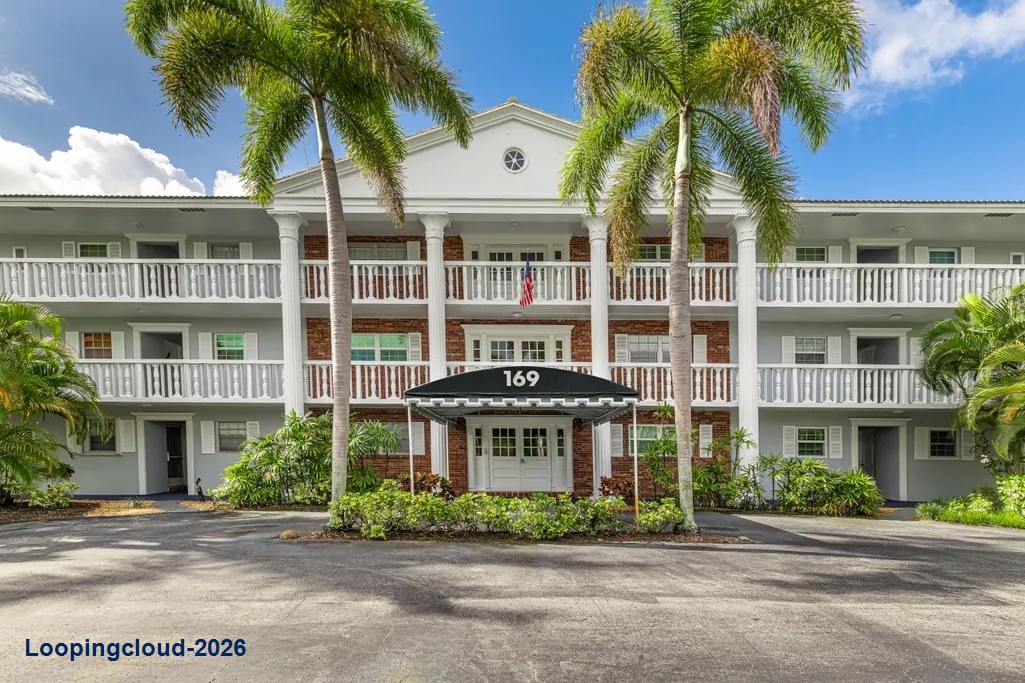 Resort-Style Living in Atlantis, Florida | 2 Bed, 2 Bath Waterfront Condo with Golf Views