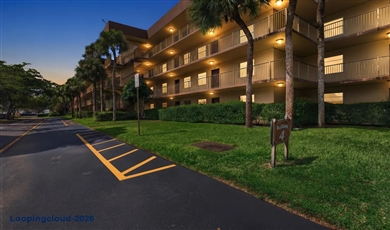 Fully Remodeled Ground-Floor Lakefront Condo | 1 Bed, 1.5 Bath in Cypress Chase North