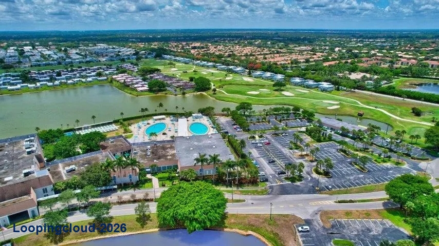 Turnkey Corner Condo in Kings Point | 2 Bed, 2 Bath Furnished Residence in Delray Beach
