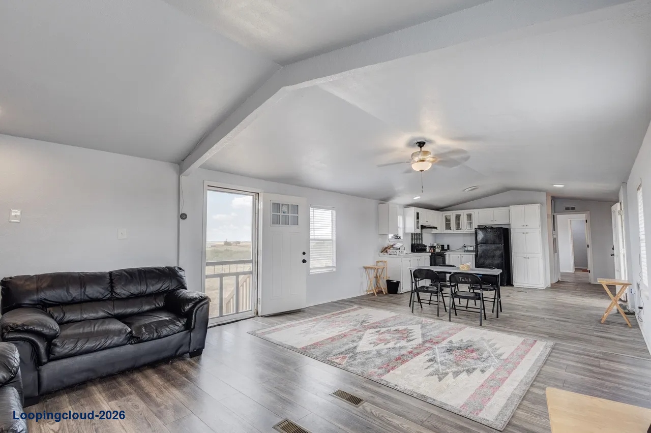 Turnkey Mobile Home on Subdividable Ranch Land for Sale Water Features & Road Frontage, Texas