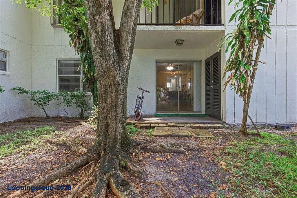 Charming 1-Bed Rental in First Encounter Condo | Delray Beach, FL