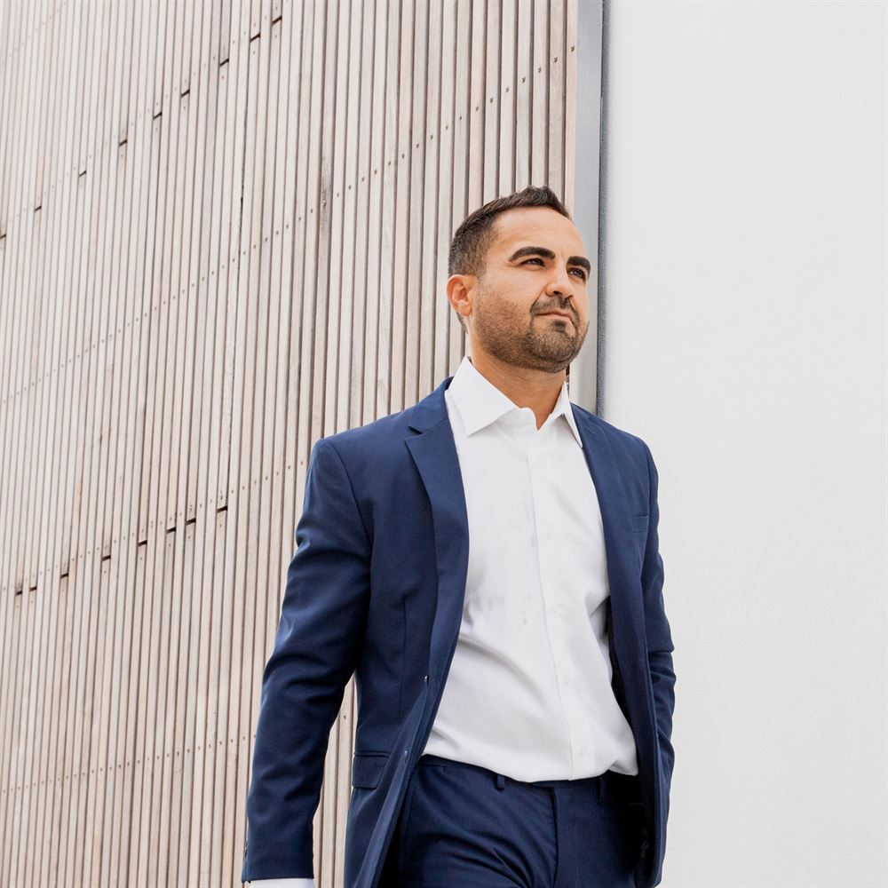 Agent Photo