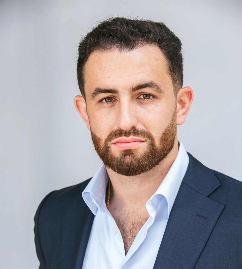 Agent Photo